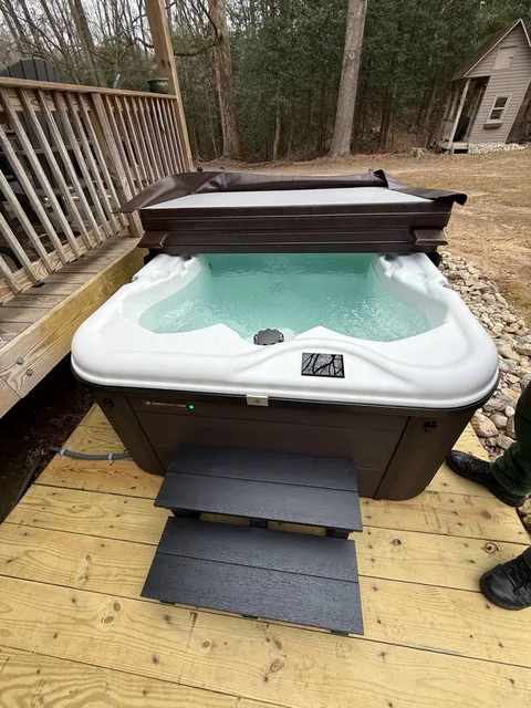 Installed Nordic hot tub with access steps